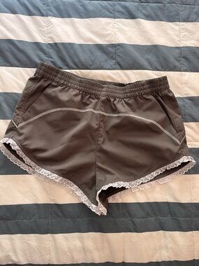 Sandy Liang lace-trimmed gym running shorts - M